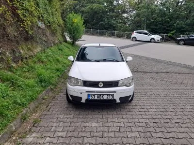 Satılık 2011 albea rize merkezde